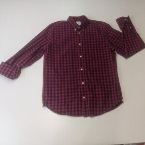 Gap Size Large Blue and Red Checkered Long Sleeved Button Down